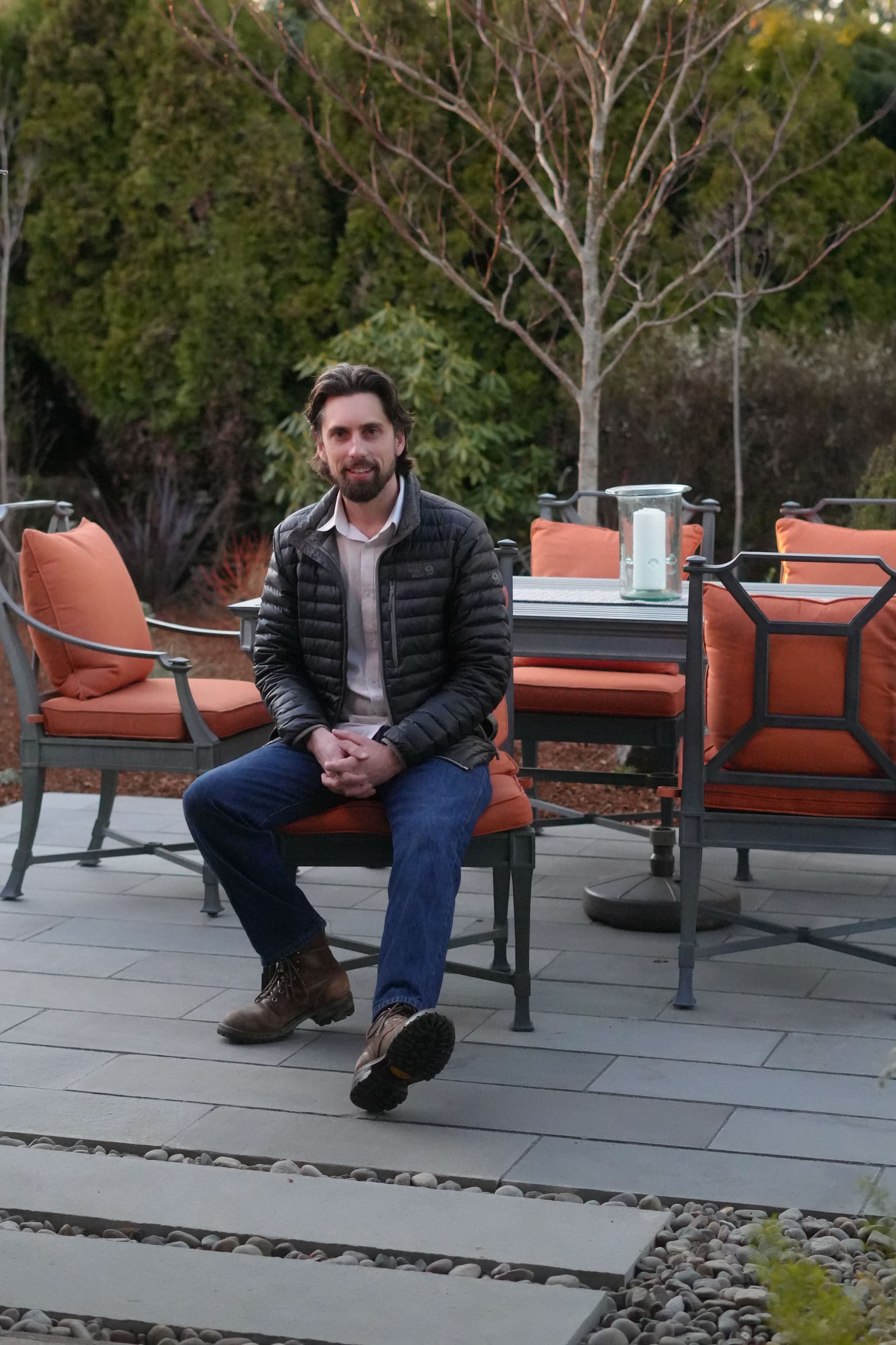 Gallery photos for Stunning Stone Patio and Garden Setup for Outdoor Living: Image #3