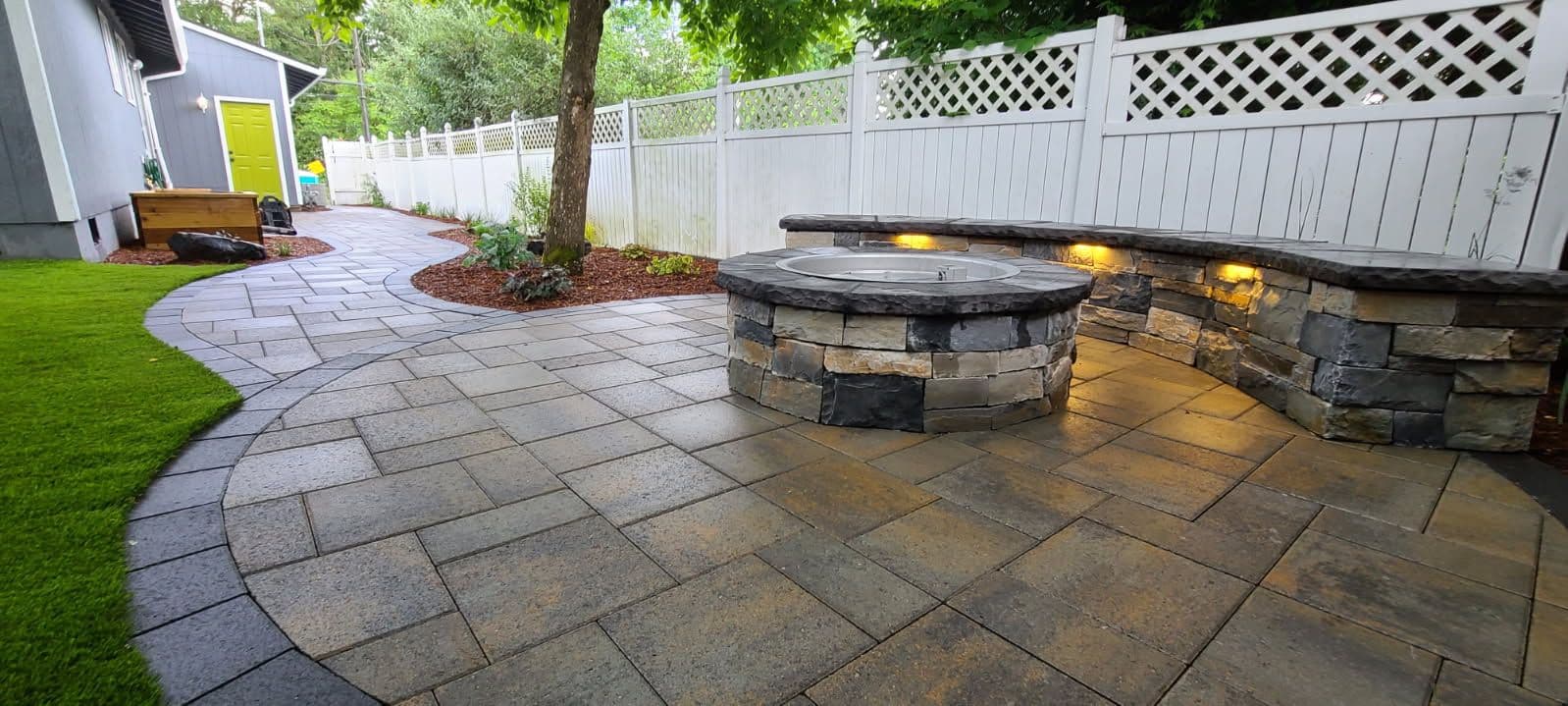 Custom Fire Pit Patio - Your Perfect Outdoor Gathering Spot image