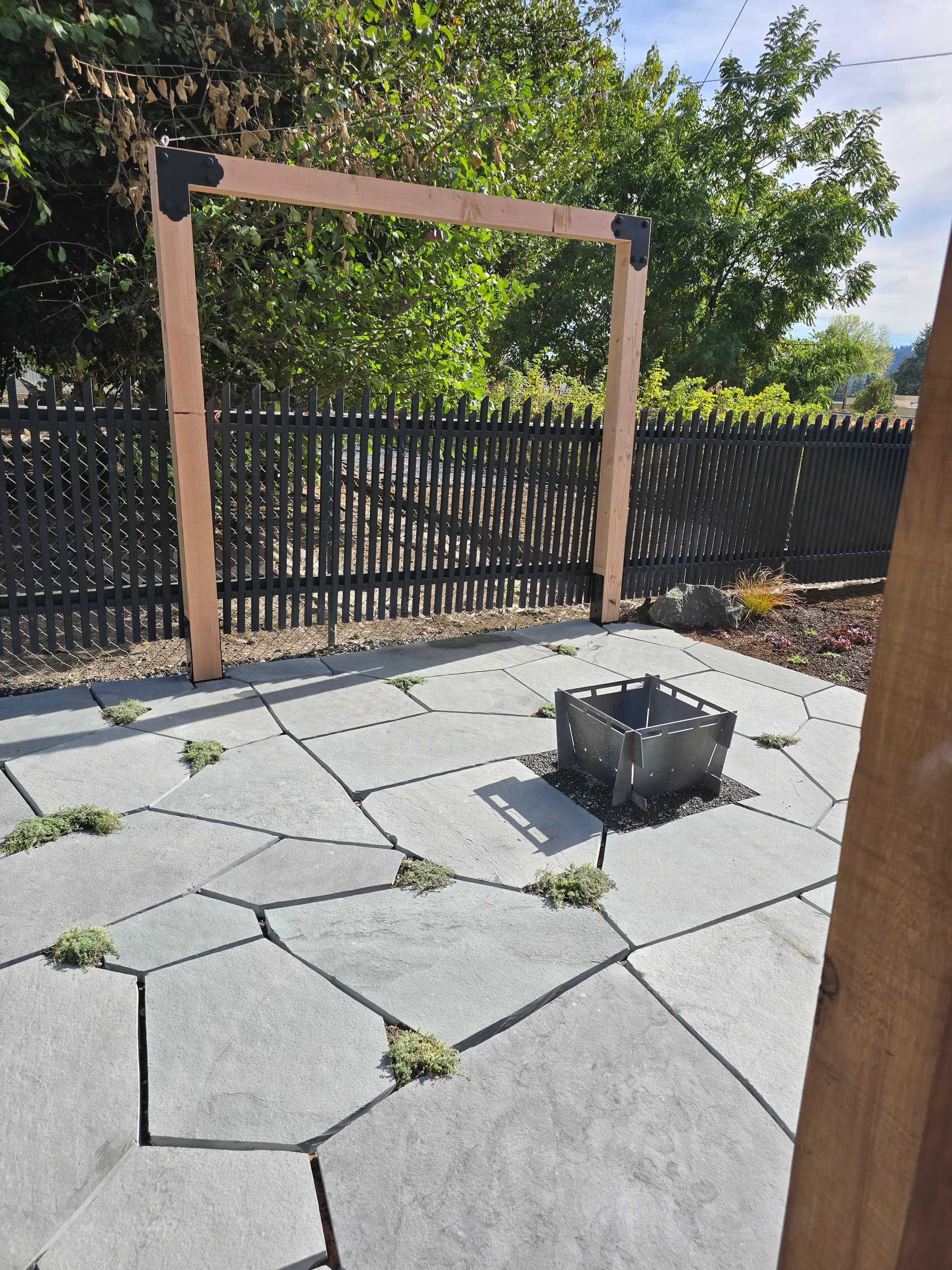 Gallery photos for Elevate Your Outdoor Space with Versatile Hardscaping: Image #7